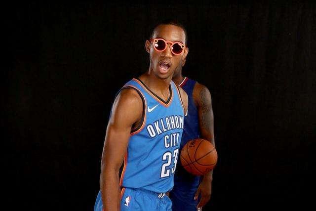 中国男篮离队框架已经有了 悬念将保持到最后